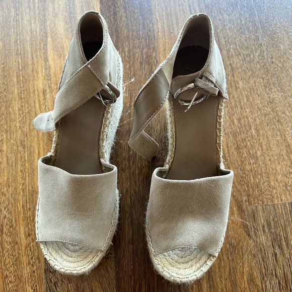 Marc fisher suede wedges size 11 - Picture 9 of 10